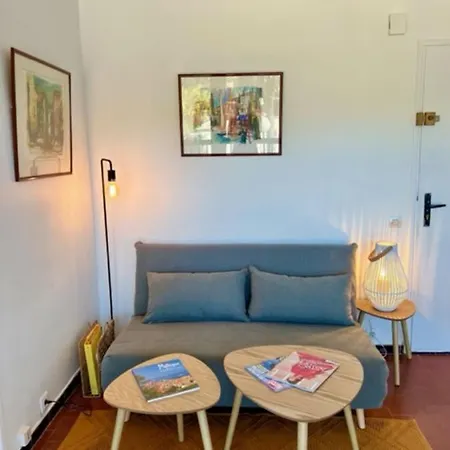 35m With Pool For Couple In Tropez Appartement